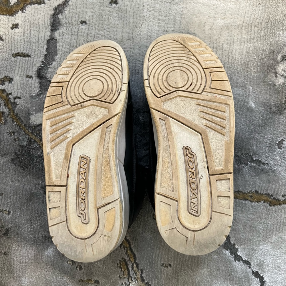 Air Jordan 3 “Cyber Monday”, Size 10.5 - Picture 5 of 5